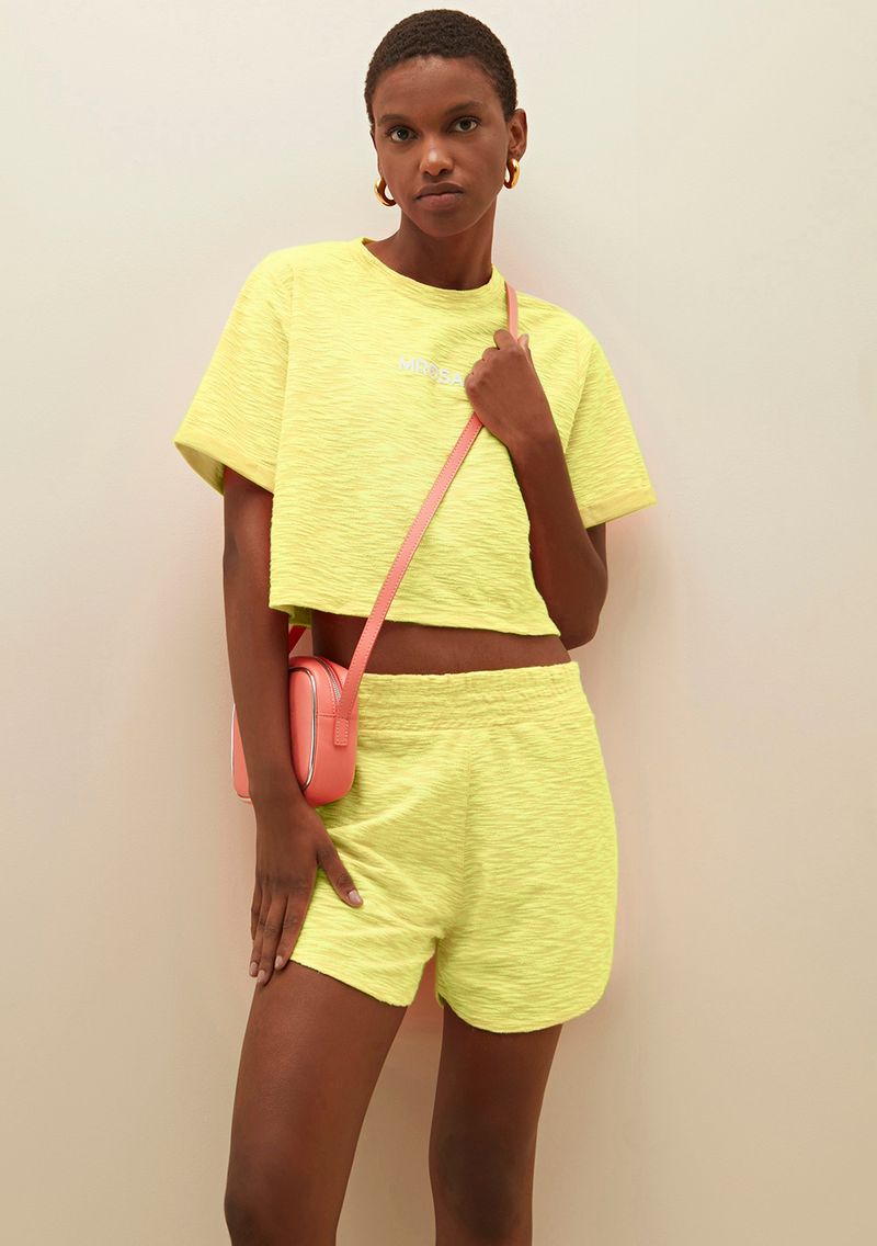 Shorts Morena Rosa Comfort Com Termocolante Amarelo