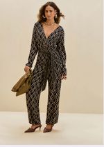 10000120098000010-0-