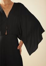 10000120463000010-4-