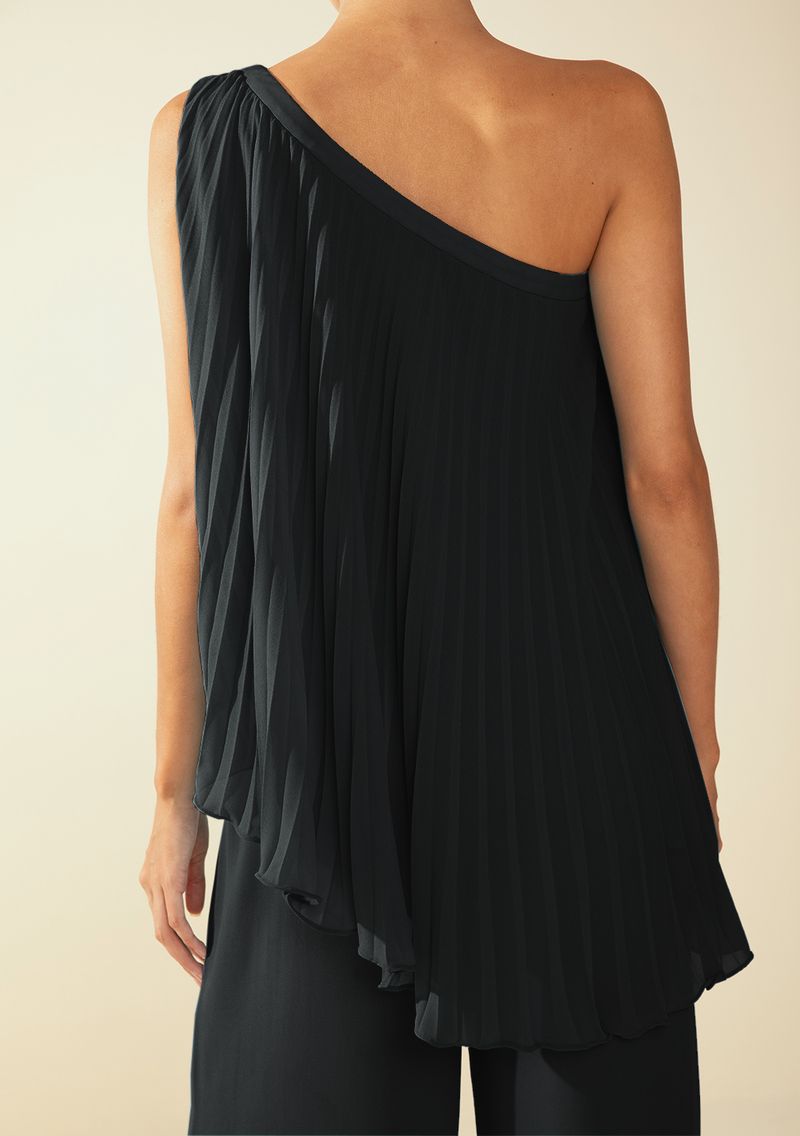 10000120489000010-3-